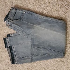 DL1961 Jean's